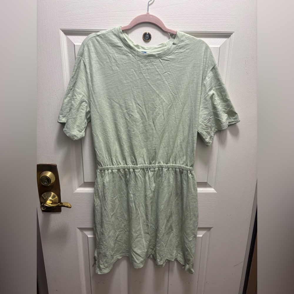 Old Navy Sage Green T-Shirt